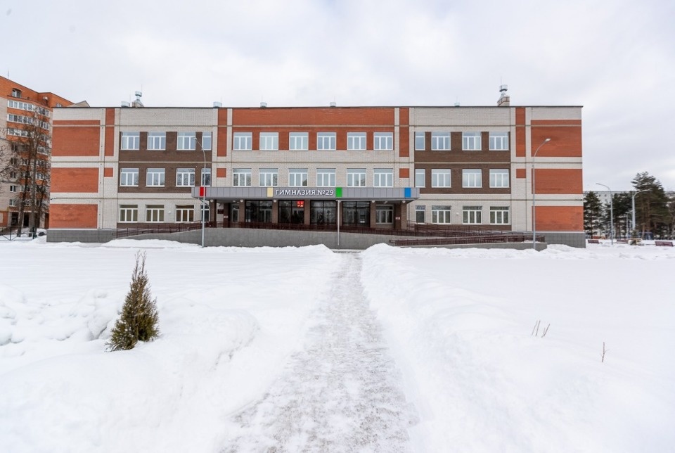 Михаил Ведерников осмотрел Гимназию №29 в Пскове Михаил Ведерников осмотрел Гимназию №29 в Пскове