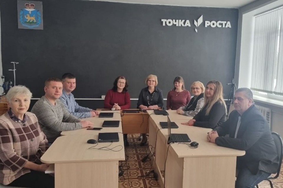 Развитие профсоюзного движения в Невельском районе обсудил Игорь Иванов с Олегом Майоровым