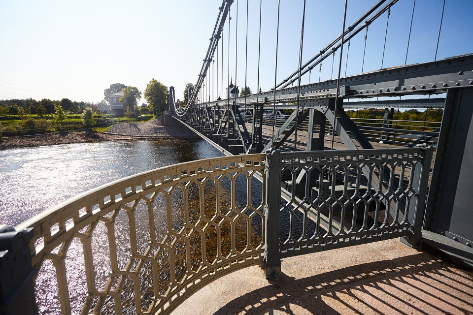 В мае проведут обследование цепных мостов в Острове