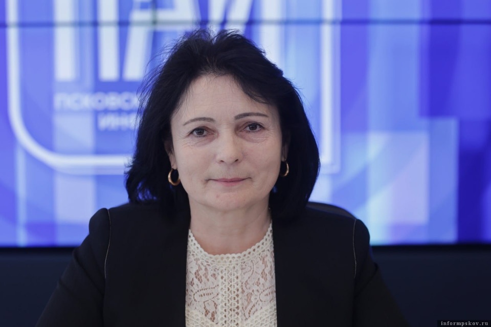 Валентина Понизовская вновь возглавит Совет муниципальных образований Псковской области Валентина Понизовская вновь возглавит Совет муниципальных образований Псковской области