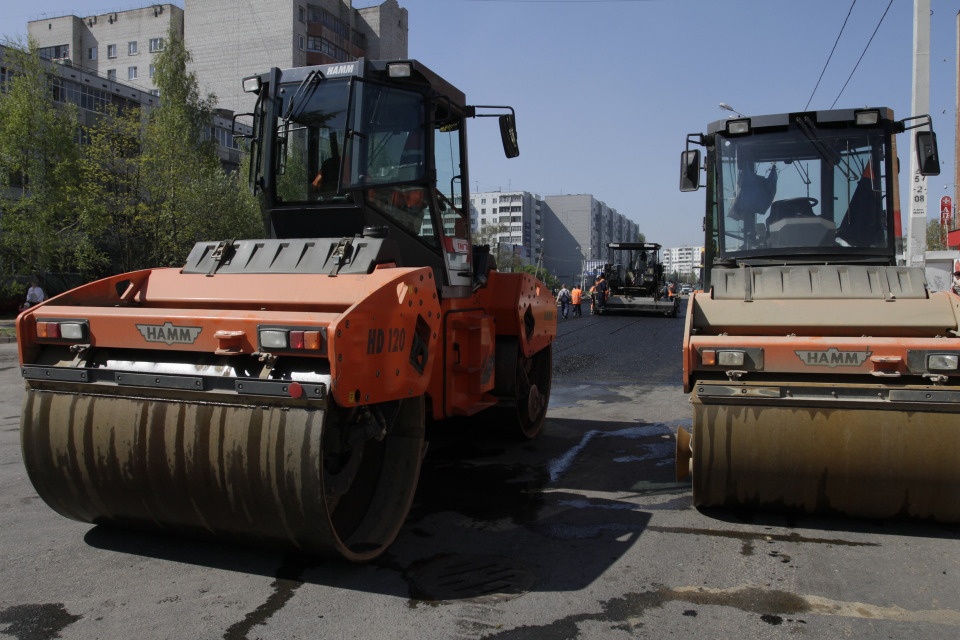 Борис Елкин назвал полный список дорог, которые отремонтируют в 2023 году в Пскове