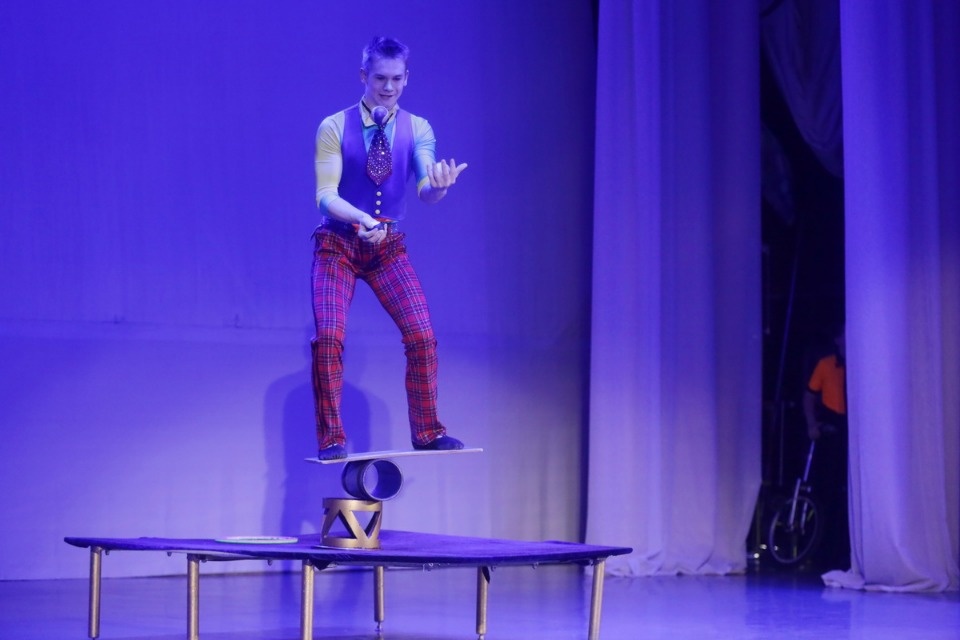 Цирк, да и только