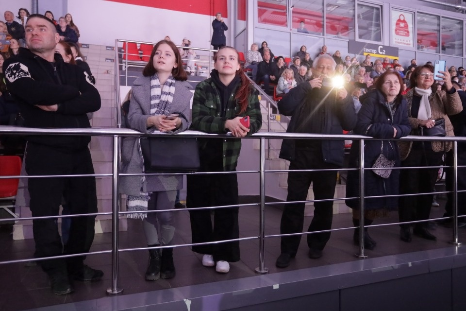 «Жаркий лед»