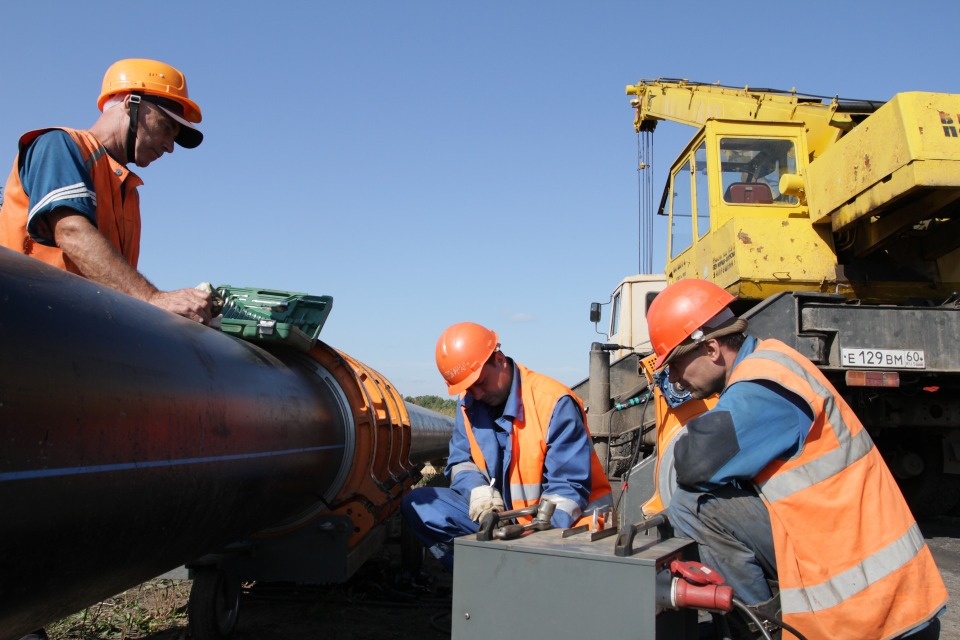 С 10 апреля на нескольких улицах Пскова вводятся ограничения для движения машин