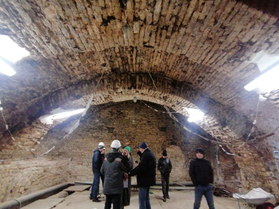  Очаги разрушения кладки Сретенской церкви Псково-Печерского монастыря