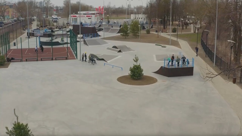 В Пскове открылся самый большой в регионе скейт-парк