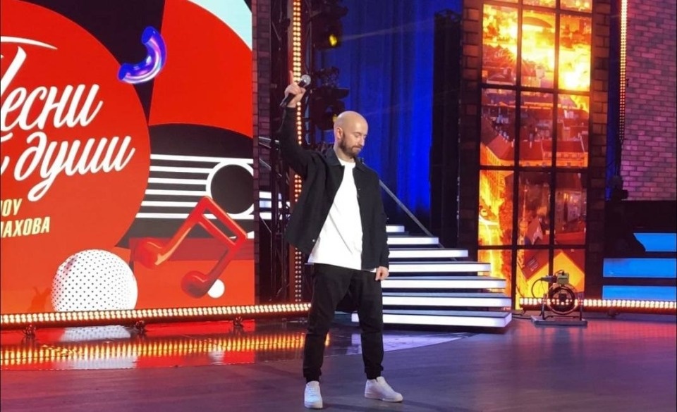 Выпуск шоу «Песни от всей души!» с участием великолучанина выйдет  на канале «Россия 1» 16 апреля