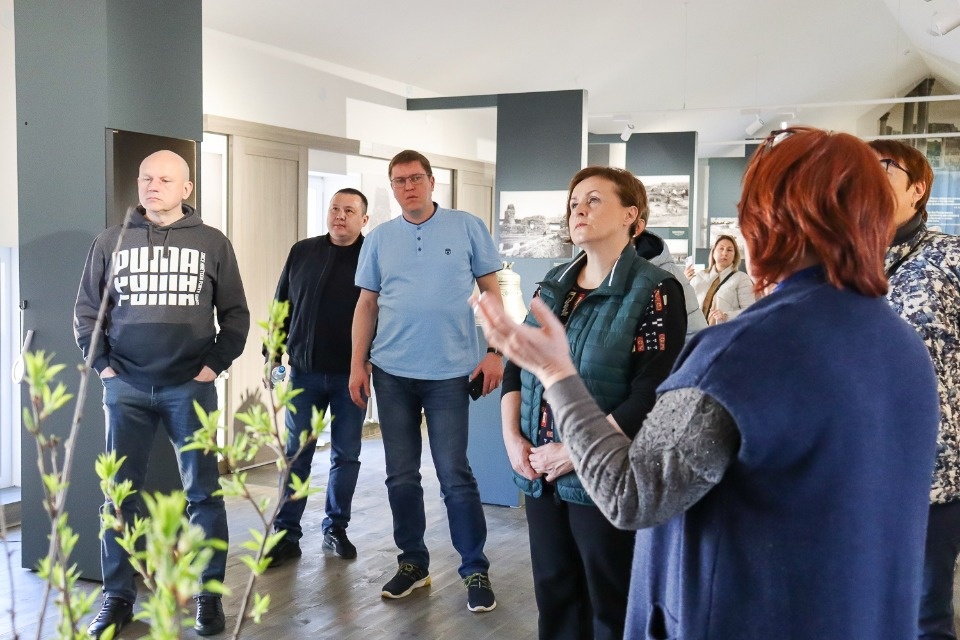 В рамках информационного тура музей-заповедник «Изборск» посетили члены туристического сообщества Башкортостана