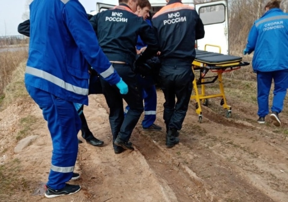 Юные великолучане спасли тонущего рыбака Юные великолучане спасли тонущего рыбака