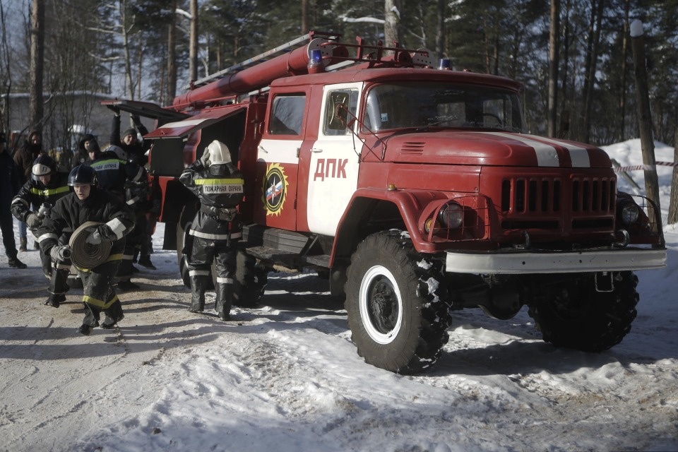 Псковские депутаты учредили две региональных награды для заслуженных спасателей и пожарных 