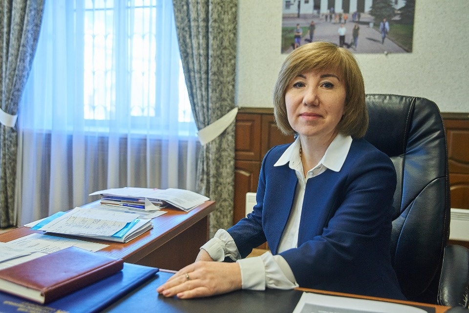 Ректор ПсковГУ заявила о том, что вуз рад будет видеть в числе абитуриентов победителей акции «Губернаторский дневник» Ректор ПсковГУ заявила о том, что вуз рад будет видеть в числе абитуриентов победителей акции «Губернаторский дневник»