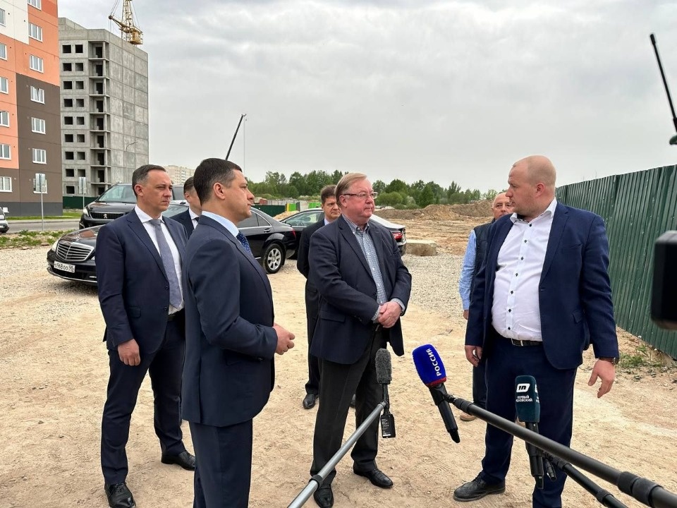 В Псковскую область с рабочим визитом прибыл Сергей Степашин В Псковскую область с рабочим визитом прибыл Сергей Степашин