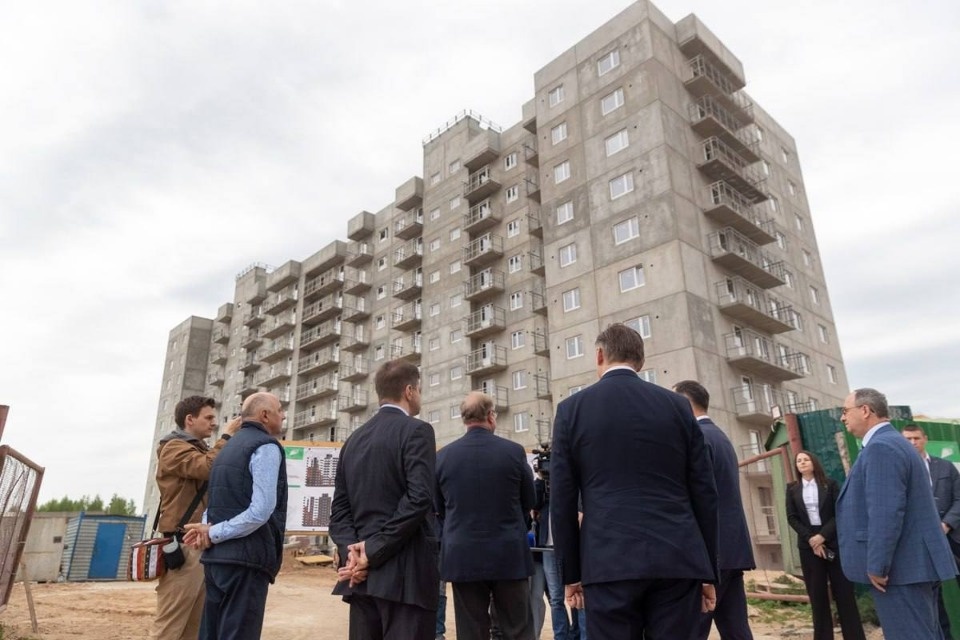 Почти 600 человек переселят в новый дом на пересечении улиц Инженерной и Юности в Пскове Почти 600 человек переселят в новый дом на пересечении улиц Инженерной и Юности в Пскове