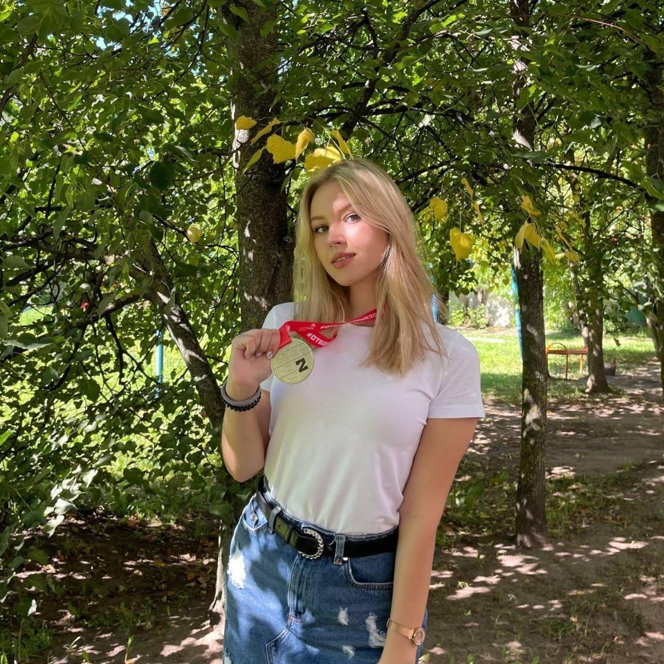 Студентка великолукского колледжа будет получать стипендию Правительства РФ