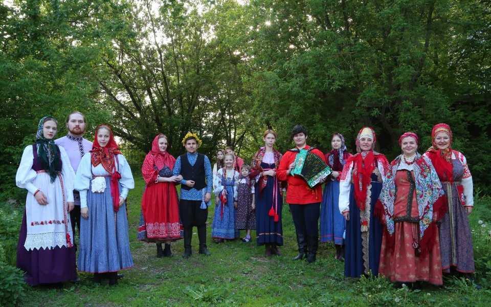 Псковичей приглашают принять участие в вечерке «Троицкие хороводы»