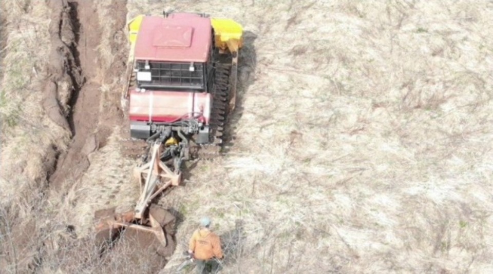 Опашка 120 псковских населенных пунктов завершил Противопожарный лесной центр 