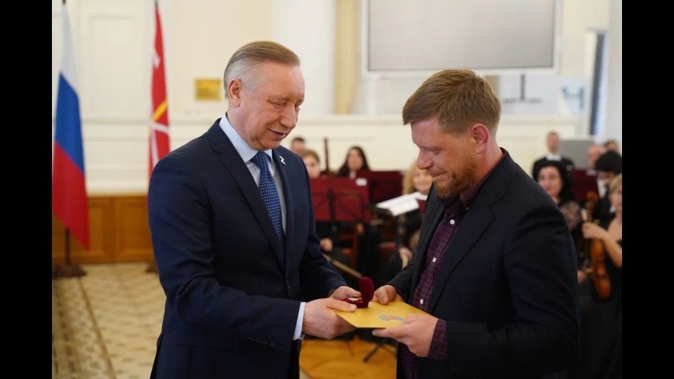 Премию правительства Санкт-Петербурга вручили псковскому скульптору