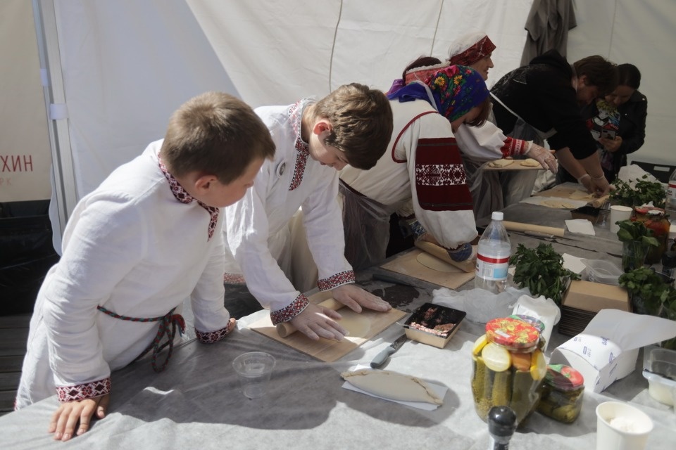 Вкусный май