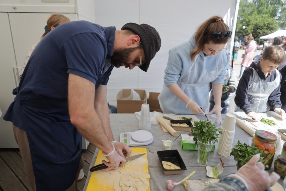 Вкусный май