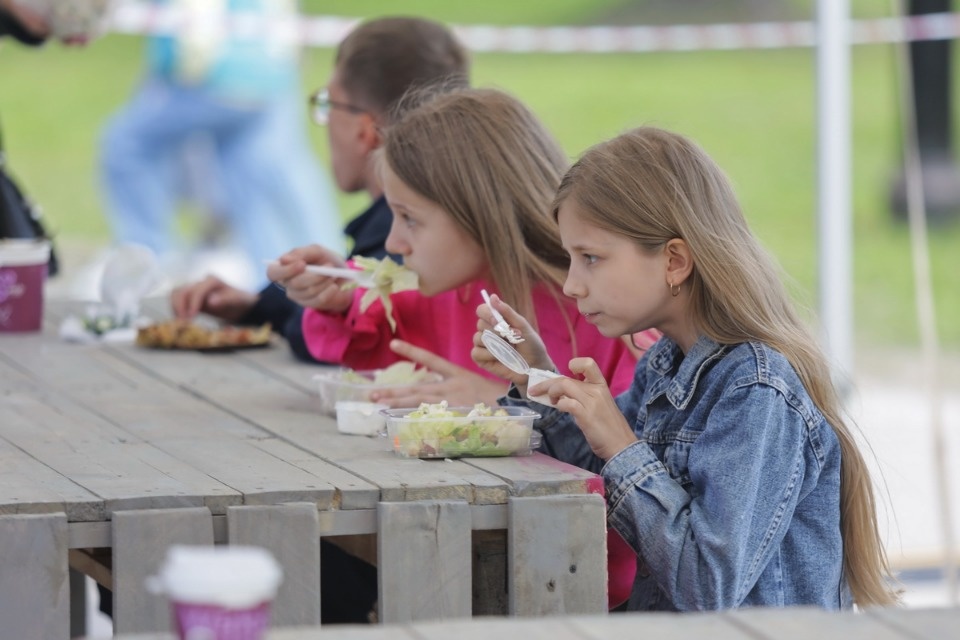 Вкусный май