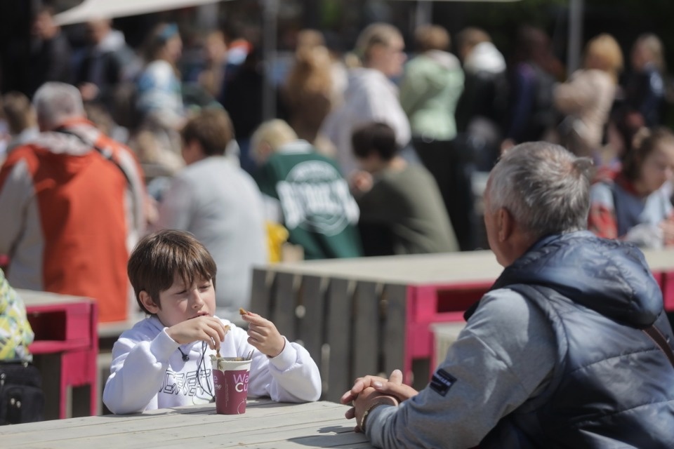 Вкусный май