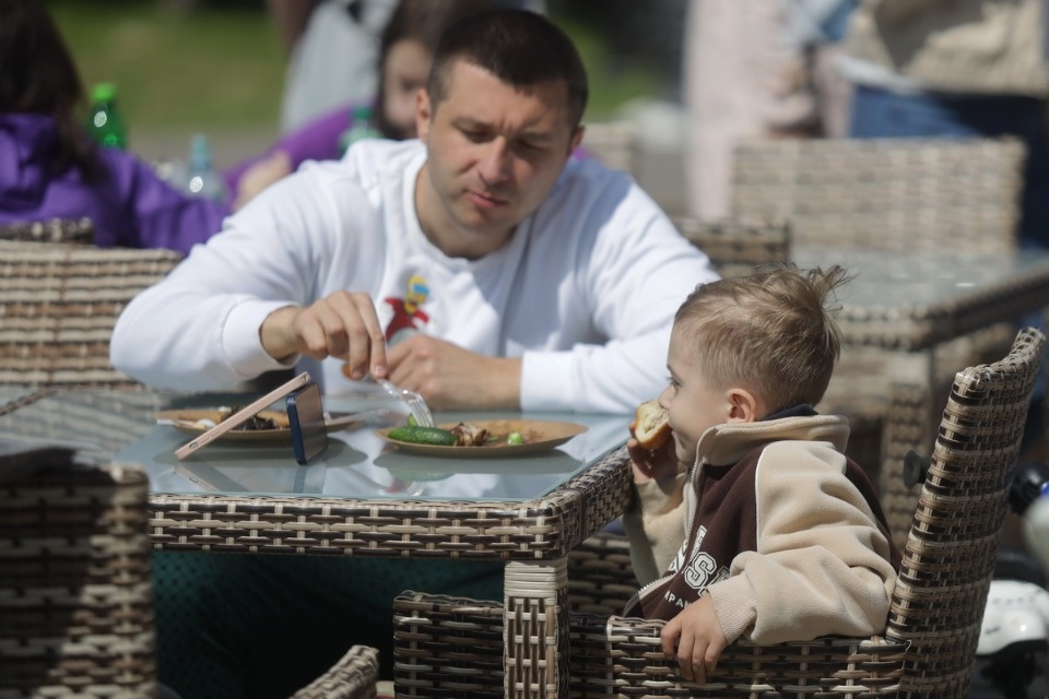 Вкусный май