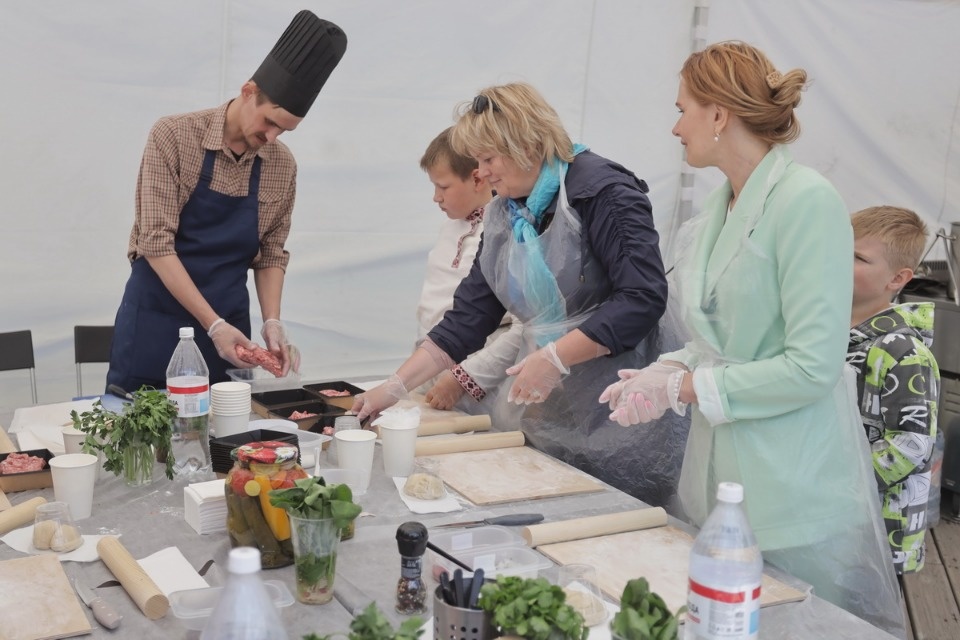 Вкусный май