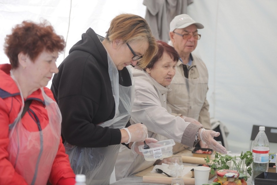 Вкусный май