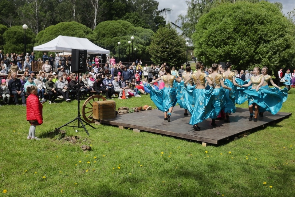 Вкусный май