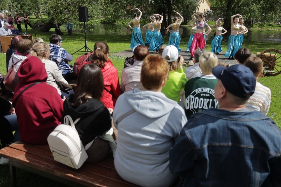 Вкусный май