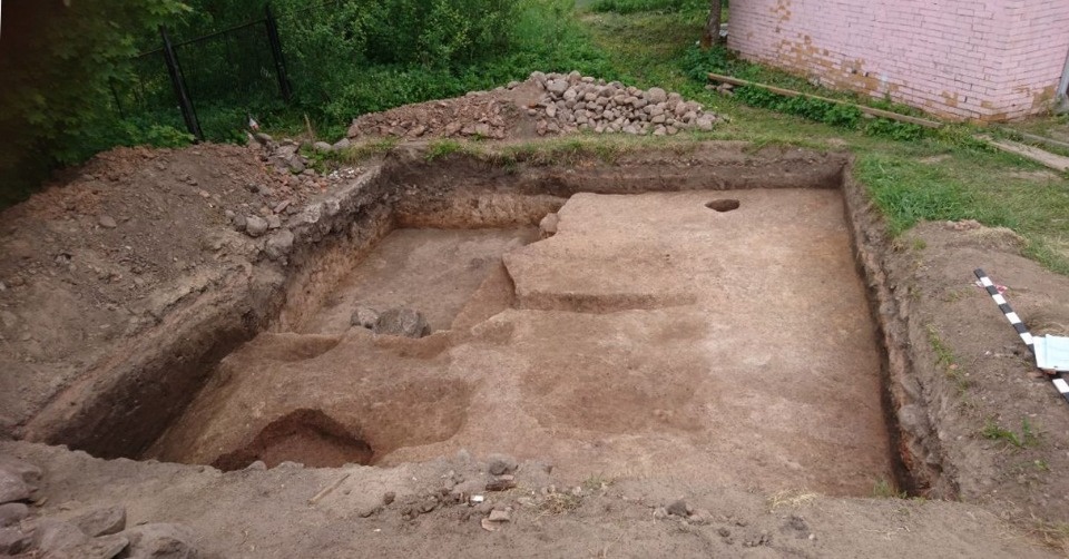 Археологи поделились результатами очередного этапа раскопок в Печорах