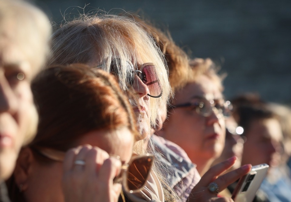 Лучше хором