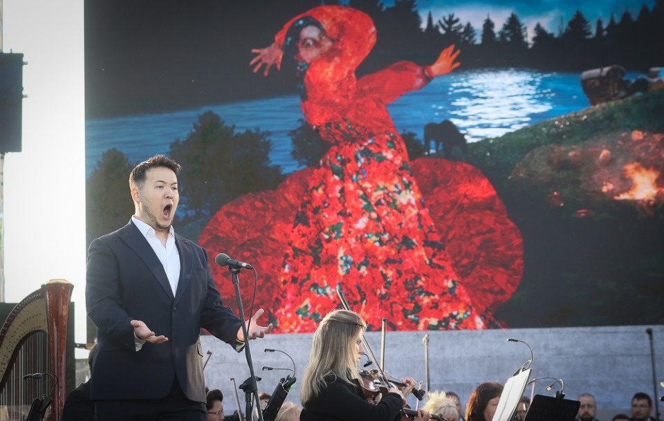 Лучше хором