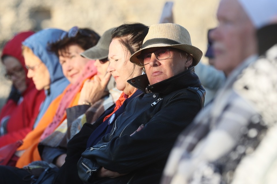 Лучше хором