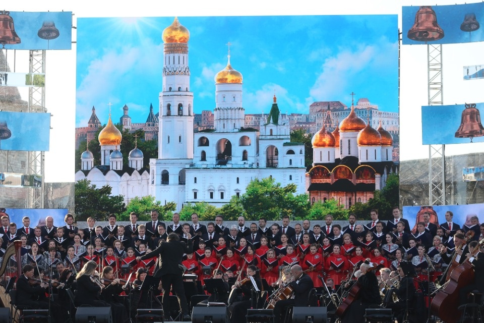 Лучше хором