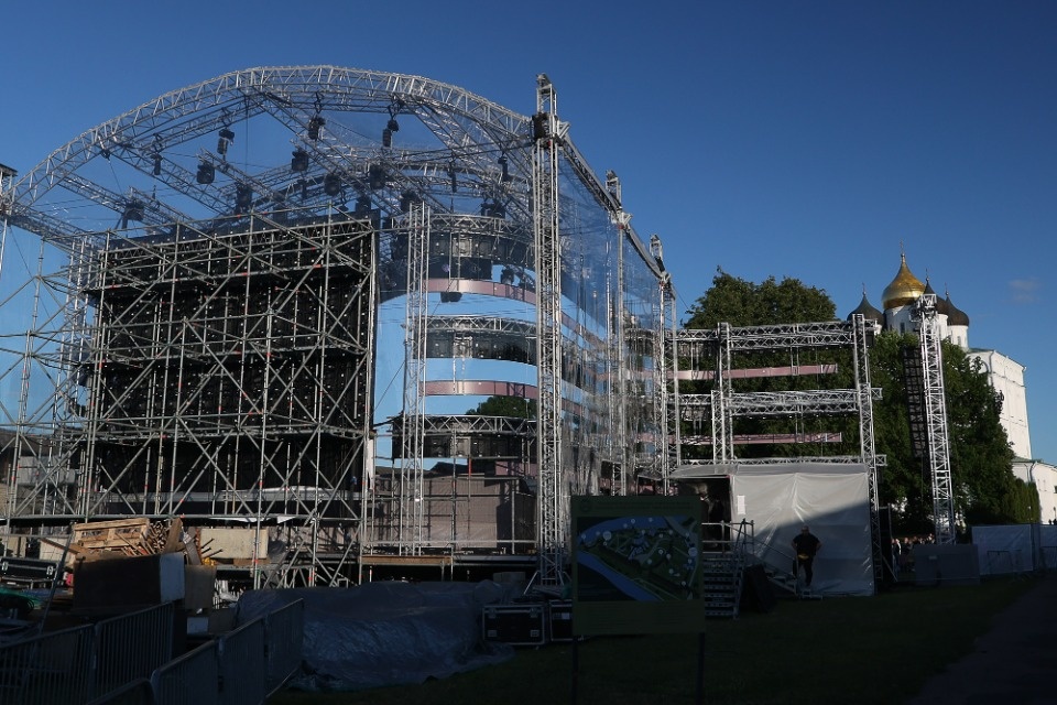 Лучше хором