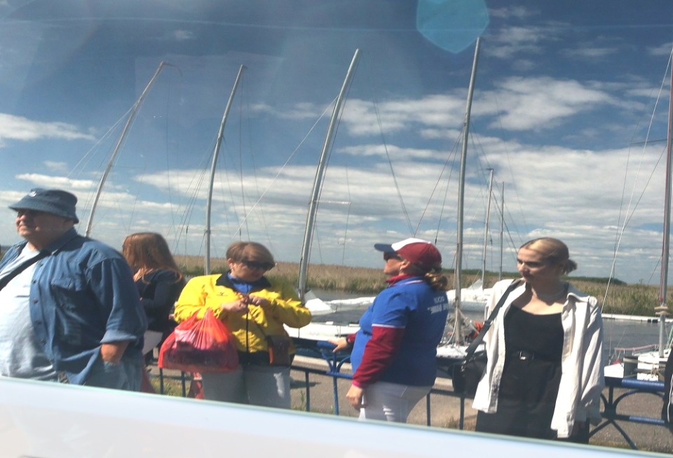 На всех парусах