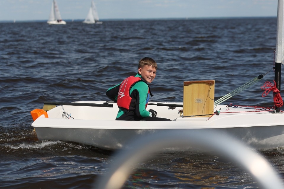 На всех парусах