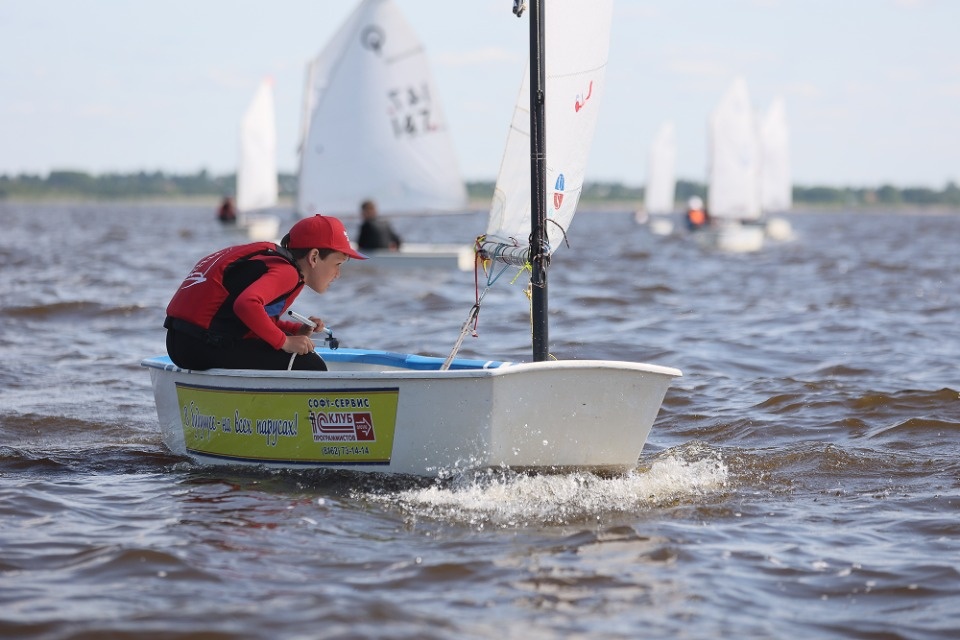 На всех парусах