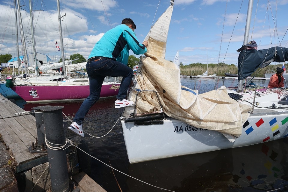 На всех парусах