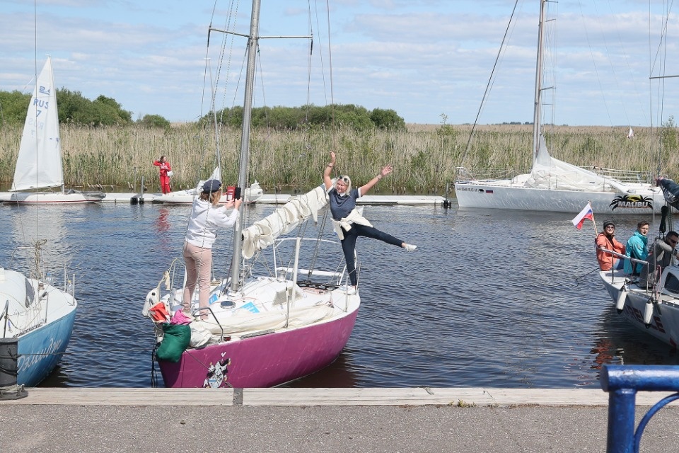 На всех парусах