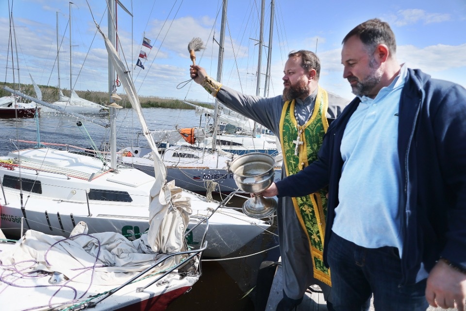 На всех парусах