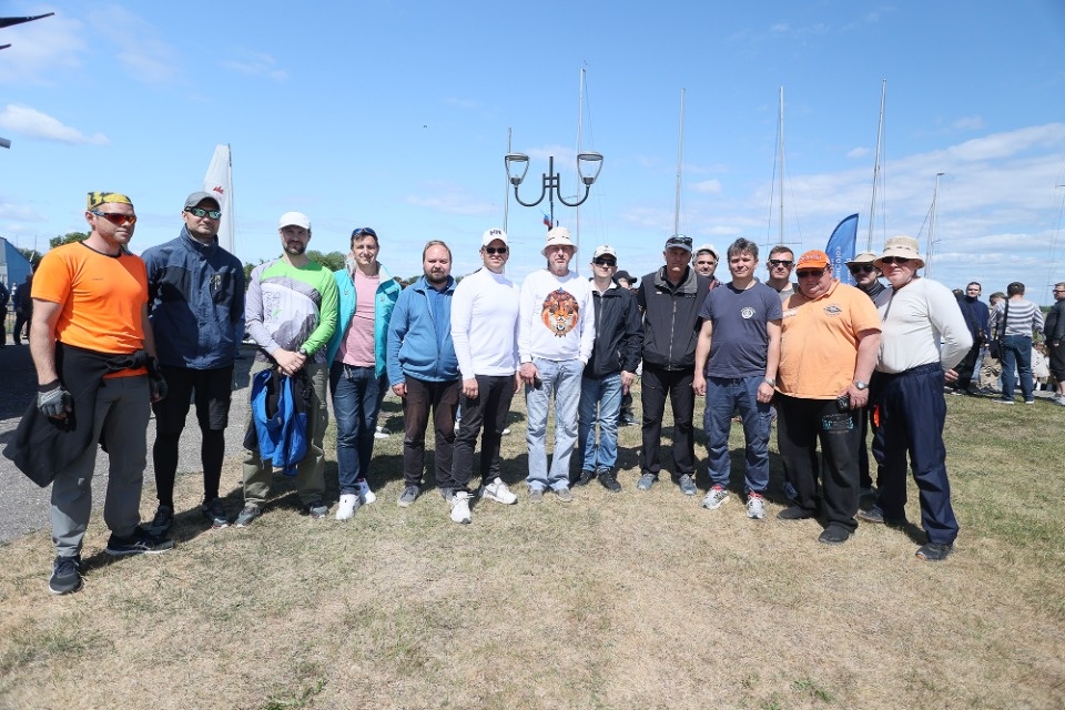 На всех парусах