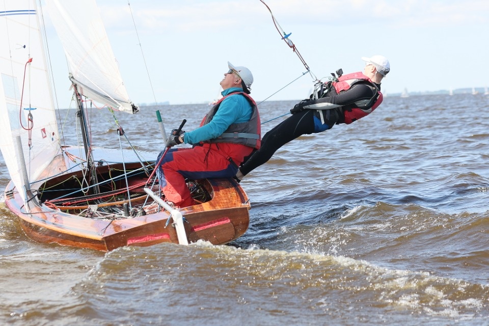 На всех парусах