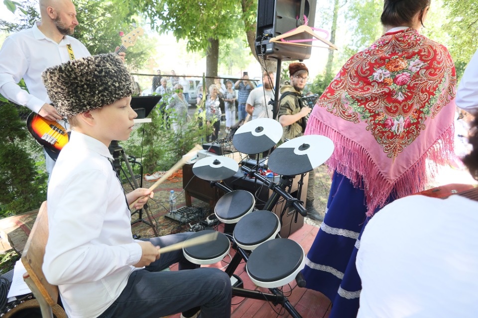 День России по-казачьи День России по-казачьи