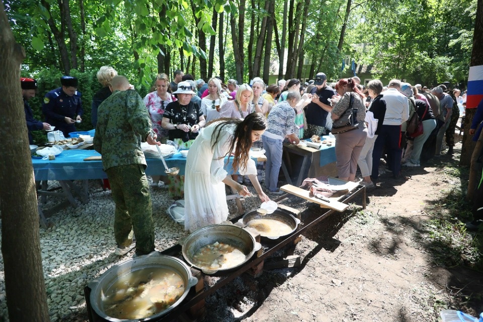 День России по-казачьи День России по-казачьи