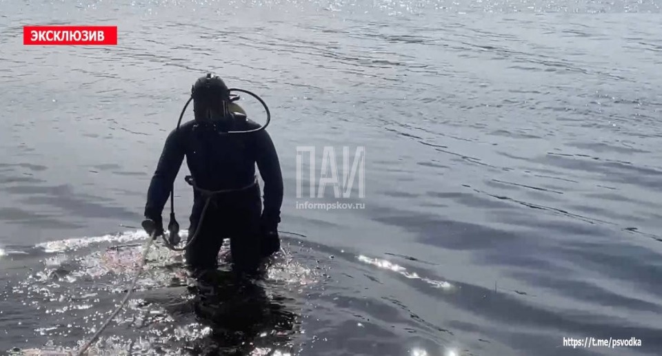 Военнослужащие откачали чуть не утонувшего в реке Великой в Пскове подростка