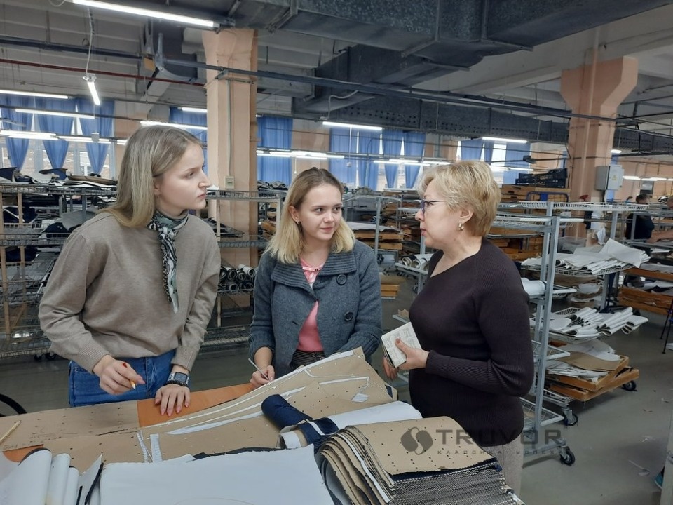 Фабрика «Славянка» стала партнером проекта «Билет в будущее»