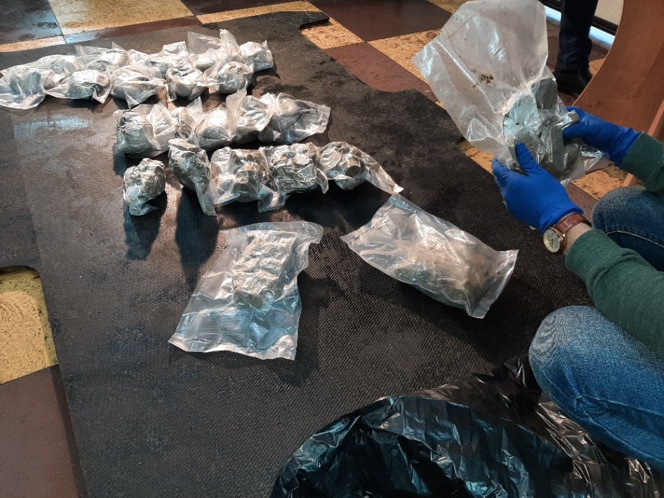Псковское УФСБ пресекло ввоз на территорию России 35 килограммов наркотиков 