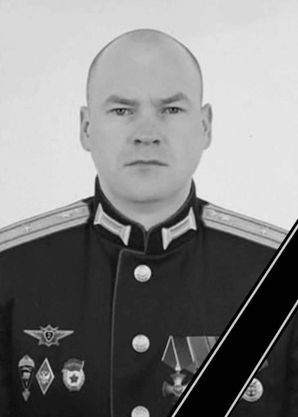 В Псковской области простились с тремя погибшими в ходе военнослужащими